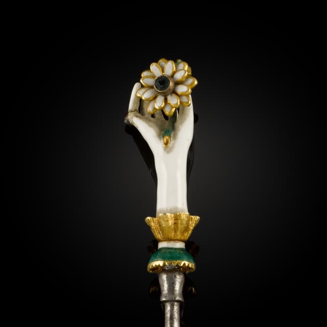 Probably Italian, 17th century | Pin, a Bodkin, in the Form of a Hand holding a Flower